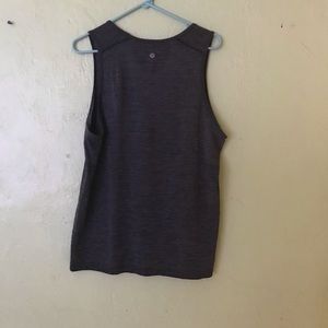 LULULEMON MENS TOP SLEEVELESS